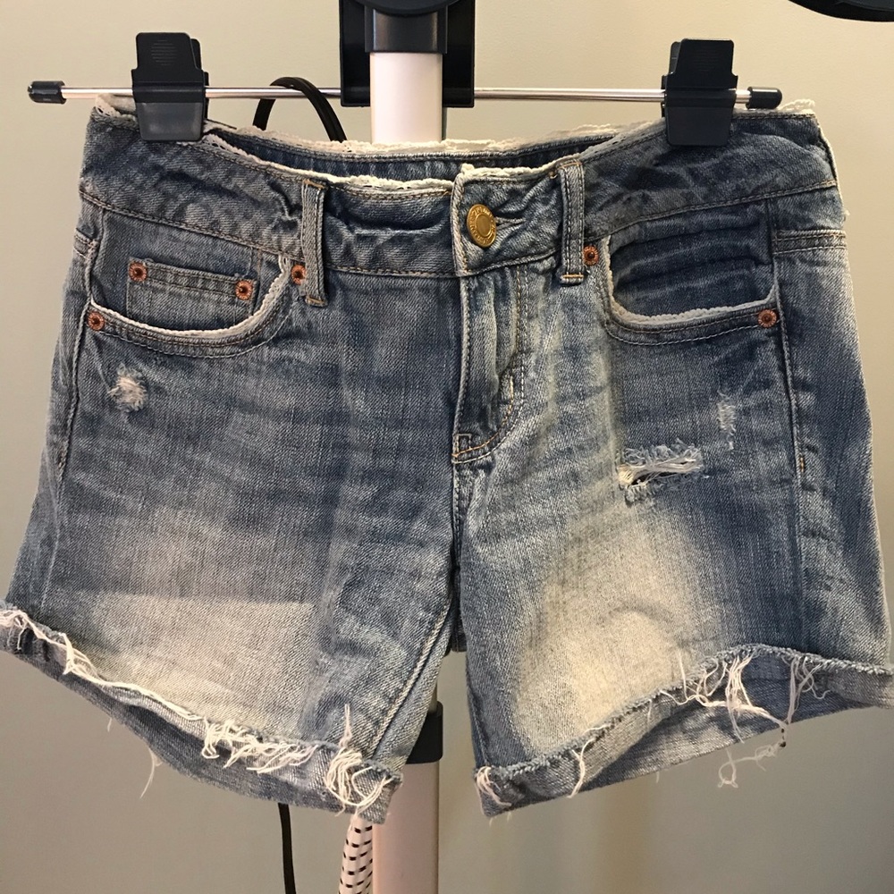 American Eagle jean shorts size 4